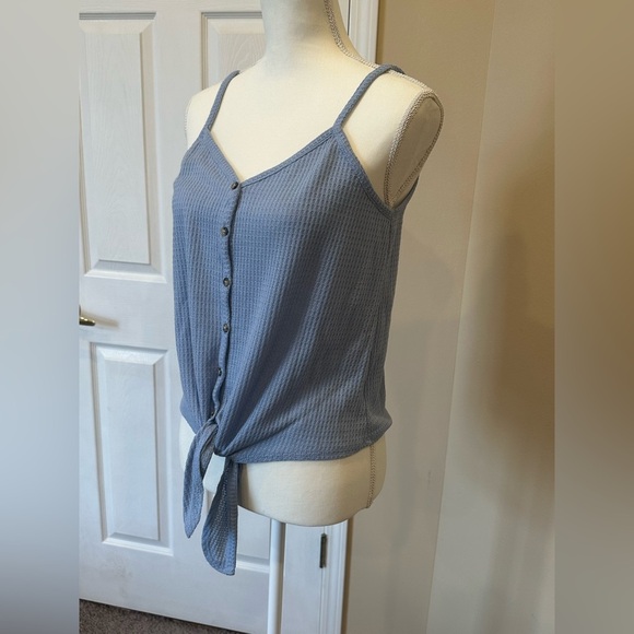 Hippie Rose Blue Waffle Knit Button Front Tie Hem Tank Top Size Large - Picture 4 of 6